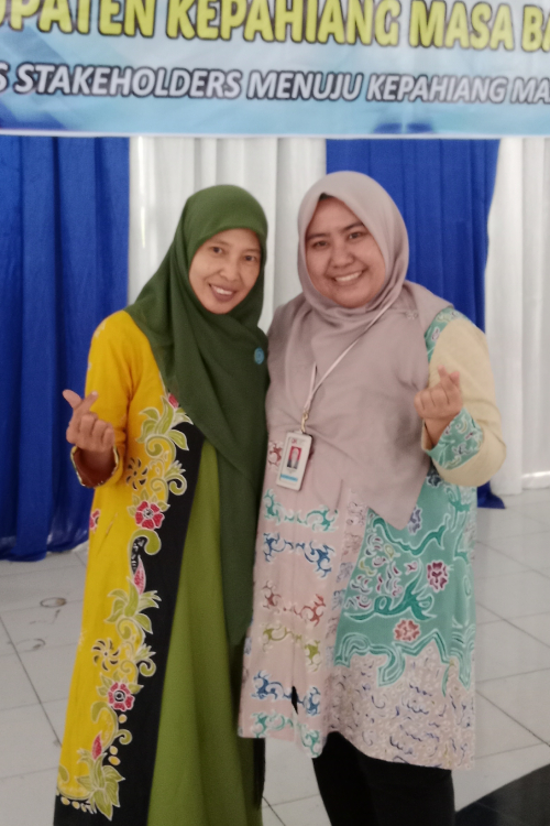 Nurhayati, S.Hut. Pimpinan IKM Sumber Hayati (1)