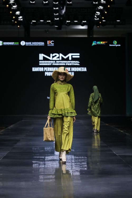 Peuy Batik Fashion Show (6)