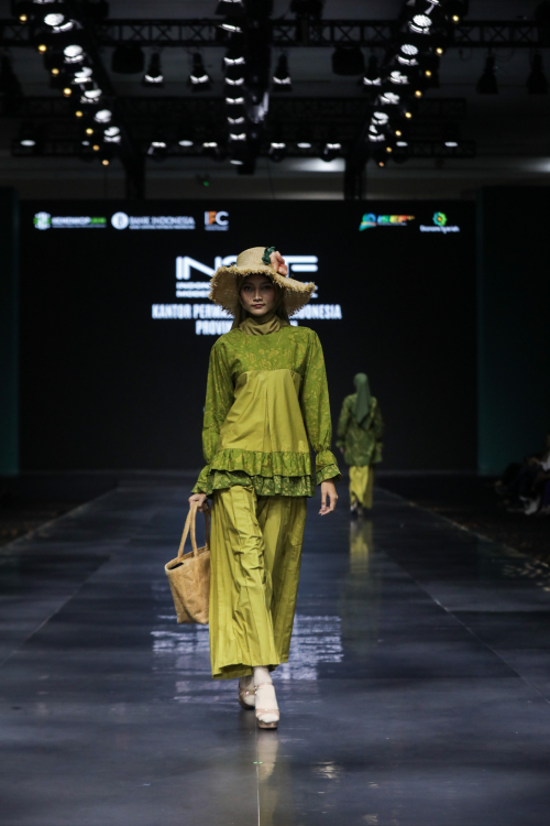 Peuy Batik Fashion Show (7)